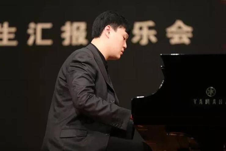 奏响青春旋律，添彩艺术人生|2017yl6809永利亚洲音乐奖学金综合师范类院系全国汇报音乐会（第一场）圆满落幕